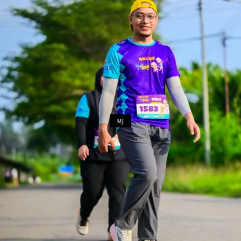 Runner Photo 8353223