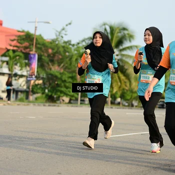 Runner Photo 8353238