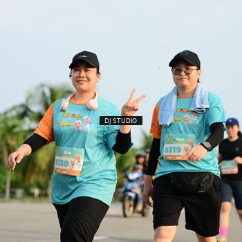 Runner Photo 8353246
