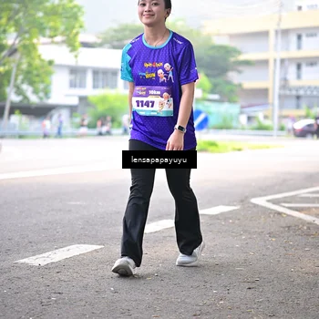 Runner Photo 8353253