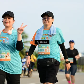 Runner Photo 8353256