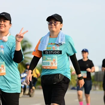 Runner Photo 8353260