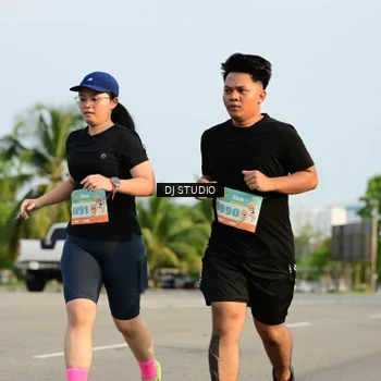 Runner Photo 8353282