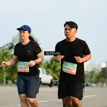 Runner Photo 8353293