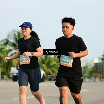 Runner Photo 8353298