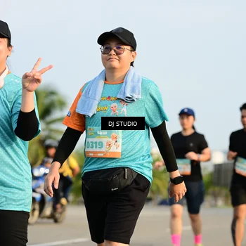 Runner Photo 8353306