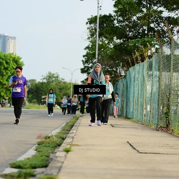 Runner Photo 8353314