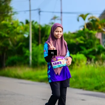 Runner Photo 8353340