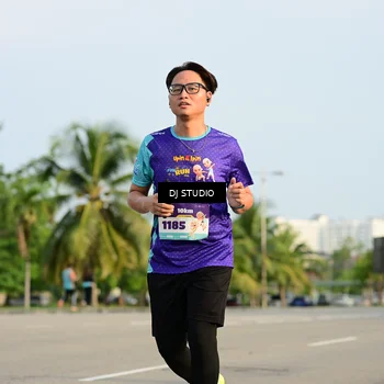 Runner Photo 8353341