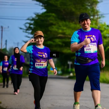 Runner Photo 8353355