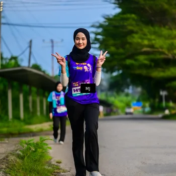 Runner Photo 8353372