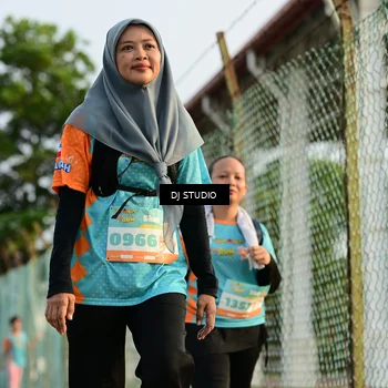 Runner Photo 8353374
