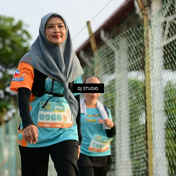 Runner Photo 8353379