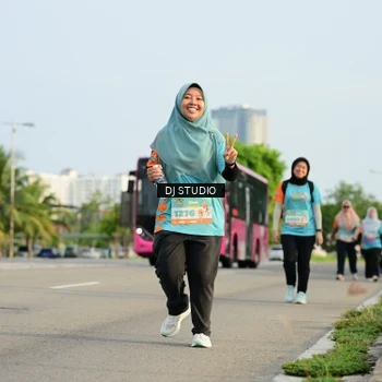 Runner Photo 8353394