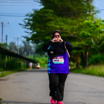 Runner Photo 8353494