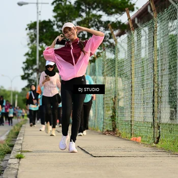 Runner Photo 8353497