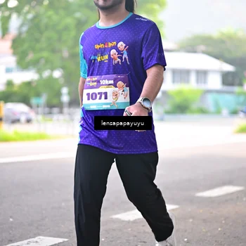 Runner Photo 8353510