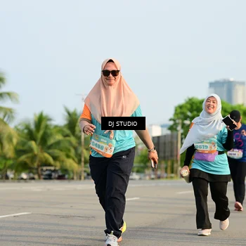 Runner Photo 8353525