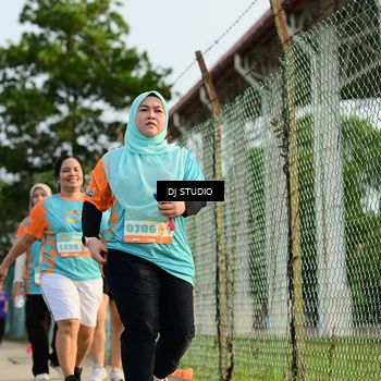 Runner Photo 8353548