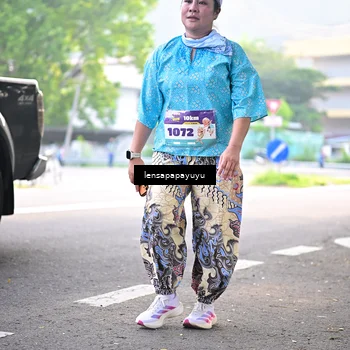 Runner Photo 8353551