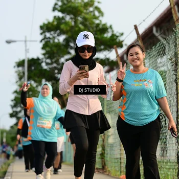 Runner Photo 8353572