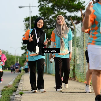Runner Photo 8353575