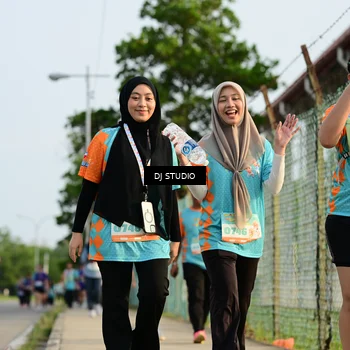 Runner Photo 8353584
