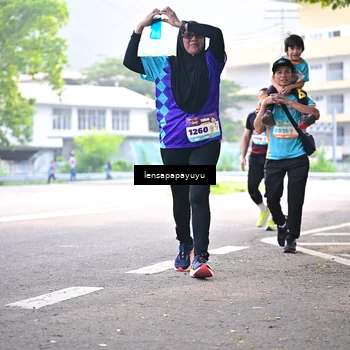Runner Photo 8353609
