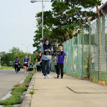 Runner Photo 8353631