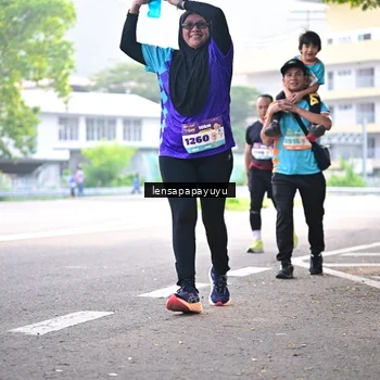 Runner Photo 8353637