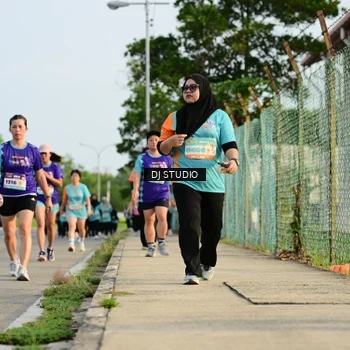 Runner Photo 8353674