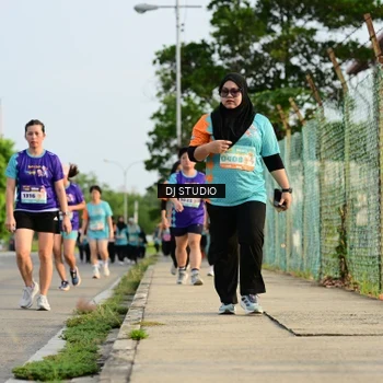 Runner Photo 8353675