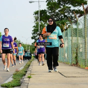 Runner Photo 8353677