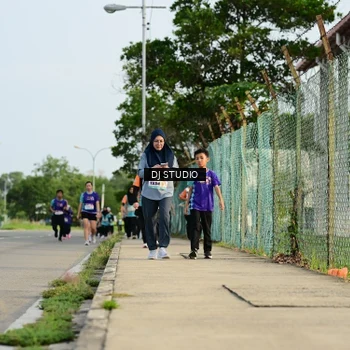 Runner Photo 8353680
