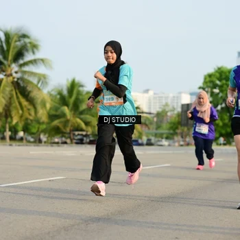 Runner Photo 8353687