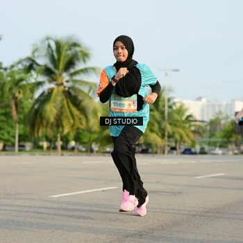 Runner Photo 8353693