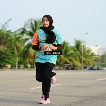 Runner Photo 8353696