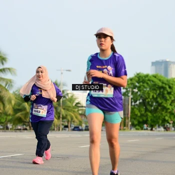 Runner Photo 8353701
