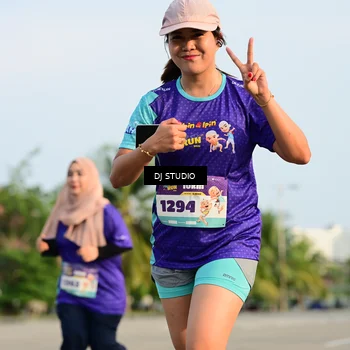 Runner Photo 8353709