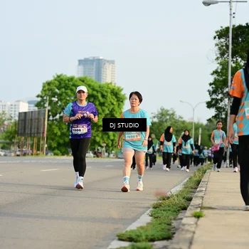 Runner Photo 8353711