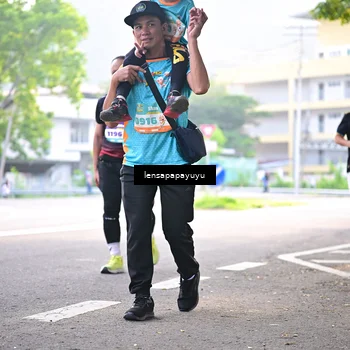 Runner Photo 8353717