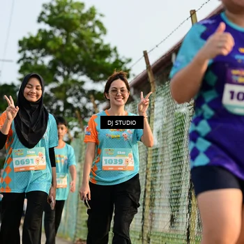 Runner Photo 8353726