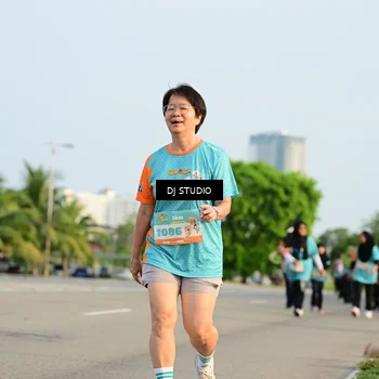 Runner Photo 8353752