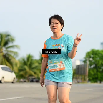 Runner Photo 8353754