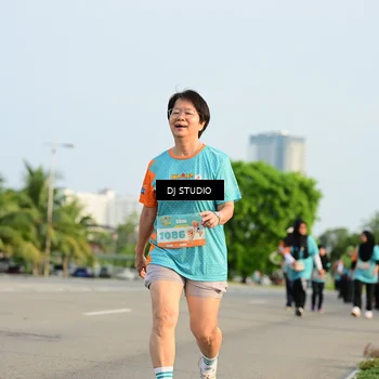 Runner Photo 8353762