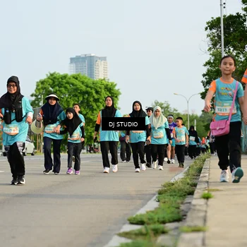 Runner Photo 8353765