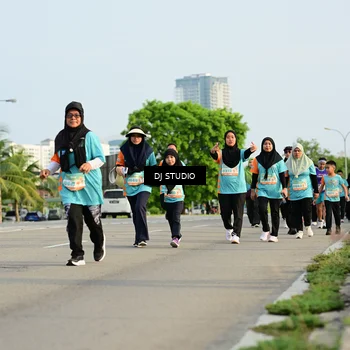 Runner Photo 8353773