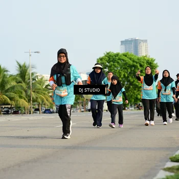 Runner Photo 8353774