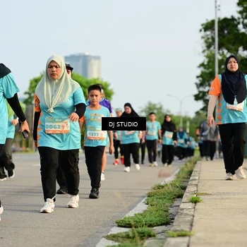 Runner Photo 8353836