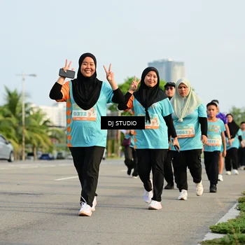 Runner Photo 8353846
